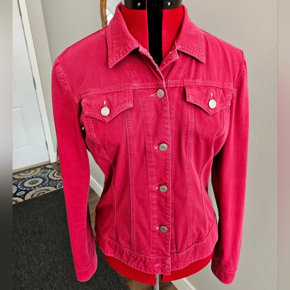 EUC~ Fabrizzio Gianni Red Jean Jacket Classic Style.